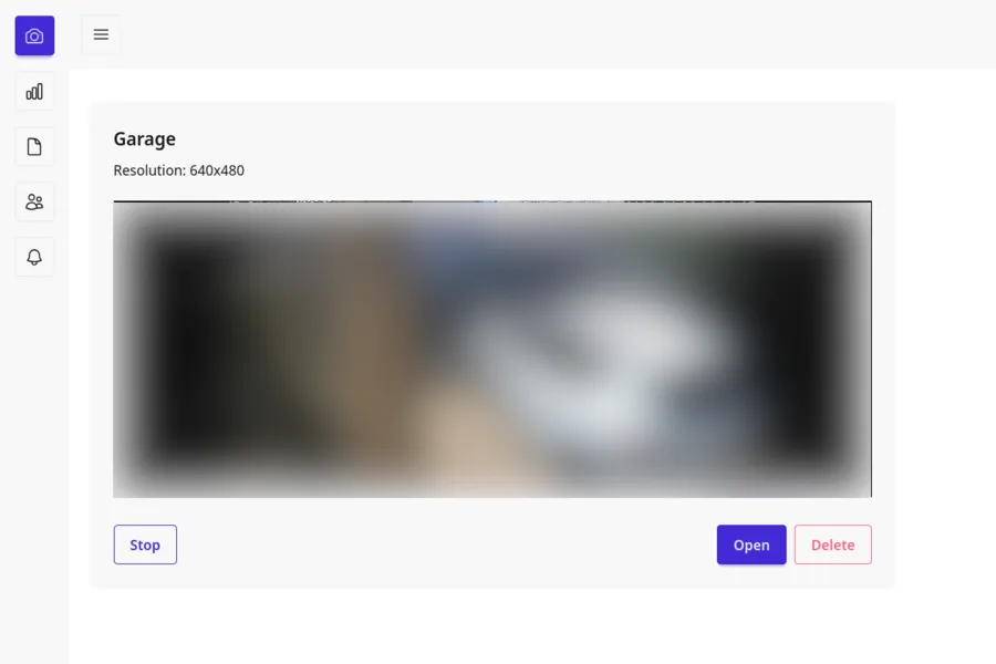 Observatio camera list: a camera named Garage at 640×480 with a blurred live preview and Stop, Open and Delete buttons.